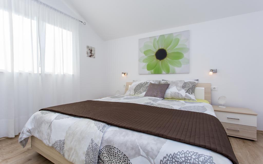 Apartments Matea Baška Εξωτερικό φωτογραφία